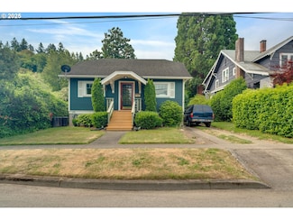 504 Abernethy Rd, Oregon City, OR 97045