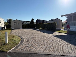 2504 Limewood Ave, Four Corners, FL 34714