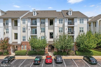 21228 Mcfadden Square Unit 411, Sterling, VA 20165