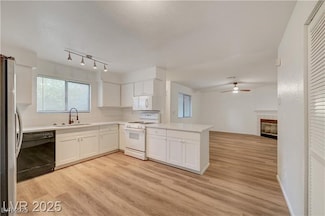 6749 W Charleston Blvd Unit 2, Las Vegas, NV 89146