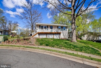 105 Salem Ct SE, Leesburg, VA 20175