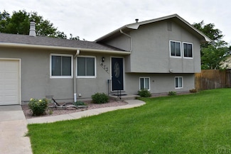 472 S Clarion Dr, Pueblo, CO 81007