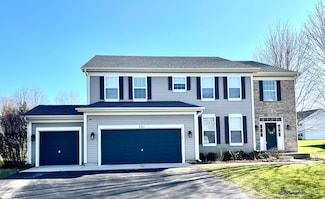 321 W Olmsted Ln, Round Lake, IL 60073