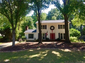 516 Kelford Ln, Charlotte, NC 28270