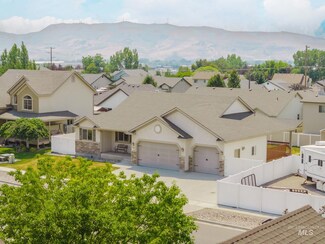 4587 Sacajawea Dr, Pocatello, ID 83202