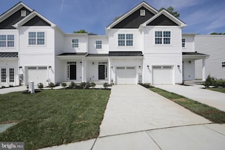 9 Birchwood Ln, Williamstown, NJ 08094
