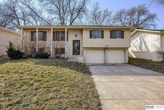 5634 S 139th St, Omaha, NE 68137