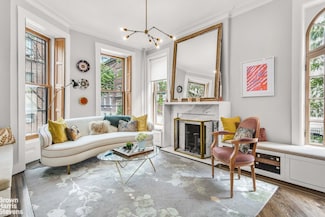 40 Orange St, Brooklyn, NY 11201