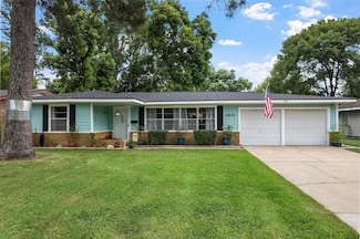 2801 John St, La Marque, TX 77568