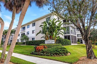 524 12th Ave S Unit 524, Naples, FL 34102