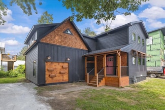 97 School St, Enosburg, VT 05450