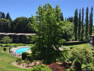 13261 15th Ave NE, Seattle, WA 98125