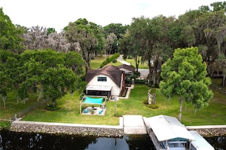 7023 W Riverbend Rd, Dunnellon, FL 34433