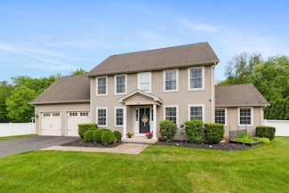10 Farms Rd, Broad Brook, CT 06016