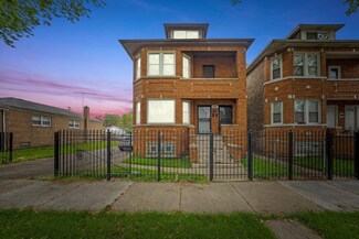 8218 S Escanaba Ave, Chicago, IL 60617