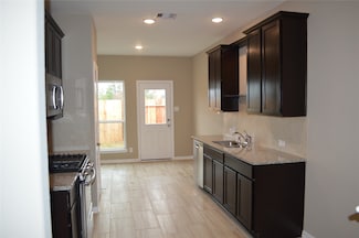 3230 Harmony Creek Ln, Spring, TX 77386