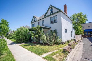 822 E 4th St, Duluth, MN 55805
