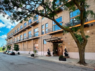 2545 S Dearborn St Unit 405, Chicago, IL 60616
