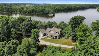 1284 Riverfront Rd, Rogersville, AL 35652