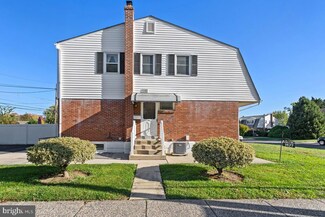 1427 Parklane Rd, Swarthmore, PA 19081