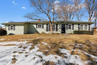 901 Barton Place, Saint Charles, MO 63301