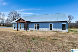 2712 Loop Rd, Steele, AL 35987
