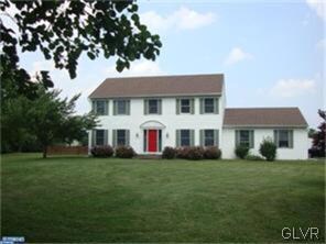 4027 Rhoads Rd, Kempton, PA 19529