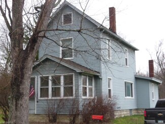 3470 Upland Rd, Lowellville, OH 44436
