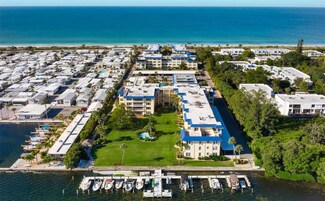 3802 Gulf of Mexico Dr Unit 207, Longboat Key, FL 34228