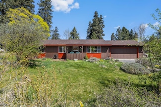 2323 NE 8th St, Bend, OR 97701