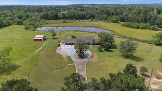 126 County Road 4212, Jacksonville, TX 75766