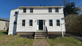 89 Scamman St, Saco, ME 04072