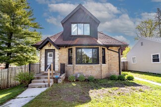 4892 N Mohawk Ave, Milwaukee, WI 53217