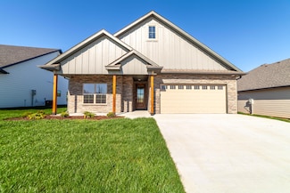 5021 Modesto Dr, Columbia, MO 65203