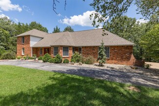 10608 Saint Andrews Ct, Festus, MO 63028