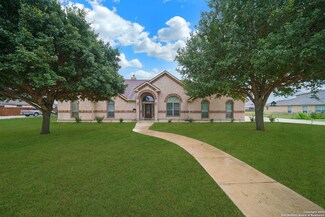 8310 Quail Covey Ln, San Antonio, TX 78263