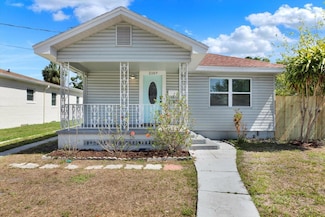 2107 W Carmen St, Tampa, FL 33606