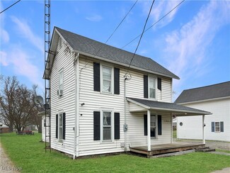 16 W Main St, Greenwich, OH 44837