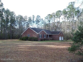 201 Columbine Crossing, Pollocksville, NC 28573