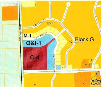 4498 SW Moundview Dr, Topeka, KS 66610