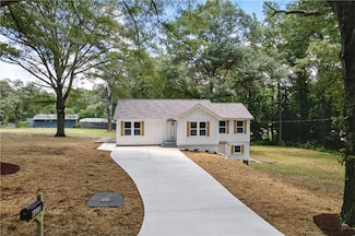 6630 Lucile Ave, Lithia Springs, GA 30122