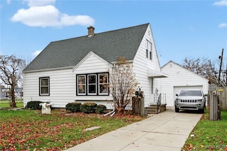 10 Old Colony Ave, Tonawanda, NY 14150