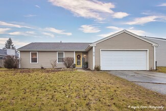 910 Quincy Ct Unit 5, Island Lake, IL 60042