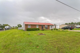 9908 N Kuther Rd, Sidney, OH 45365