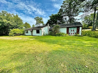 468 Front Ridge Rd, Penobscot, ME 04476