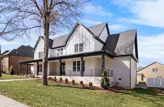 474 Pond Apple Rd, Clarksville, TN 37043