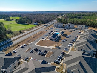 130 Grove Cir Unit 204, Lillington, NC 27546