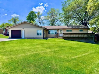 704 Alma Ave, Laurel, NE 68745