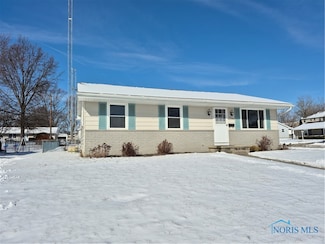 1920 Glenwood St, Findlay, OH 45840