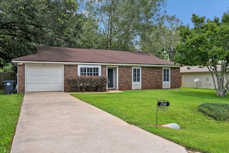 2164 Portsmouth Cir, Tallahassee, FL 32311